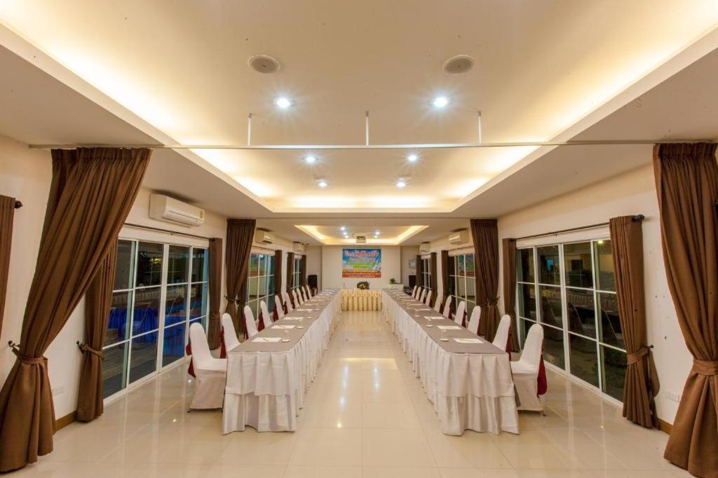 Varee Valley Resort And Restaurant كونكين المظهر الخارجي الصورة